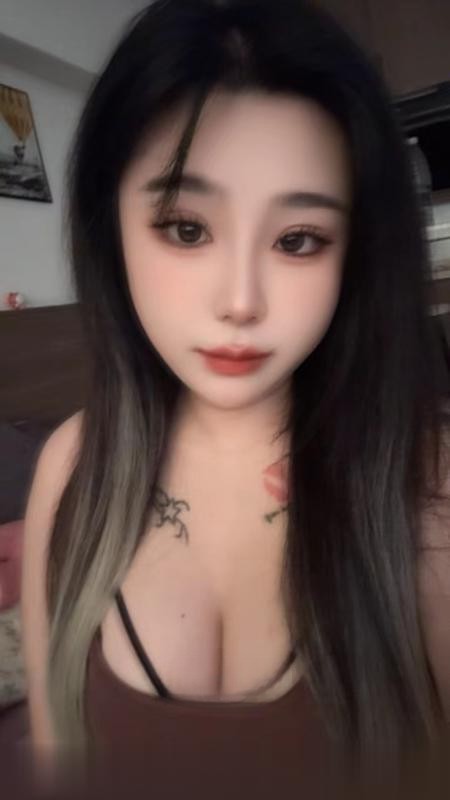 身材好颜值长腿妹子