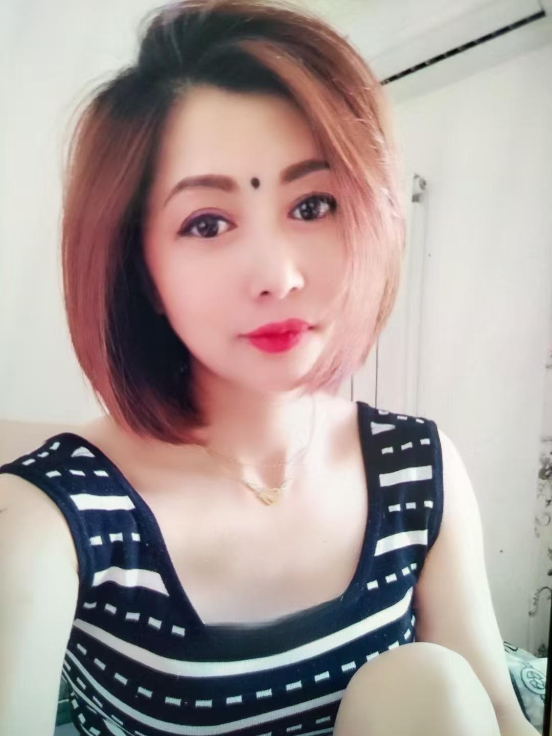 爆射朝阳黑丝美少妇