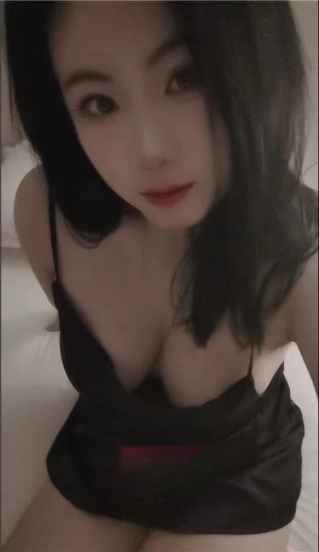 朝阳让人有征服感妹子
