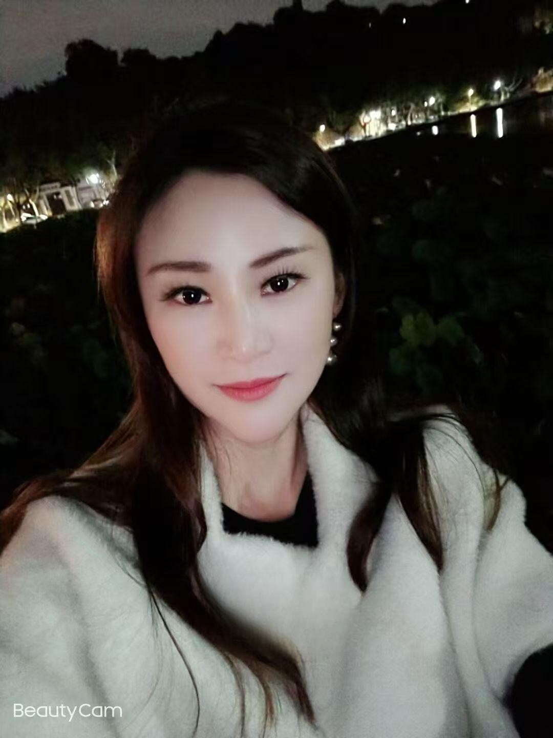 极致服务晶晶姐姐