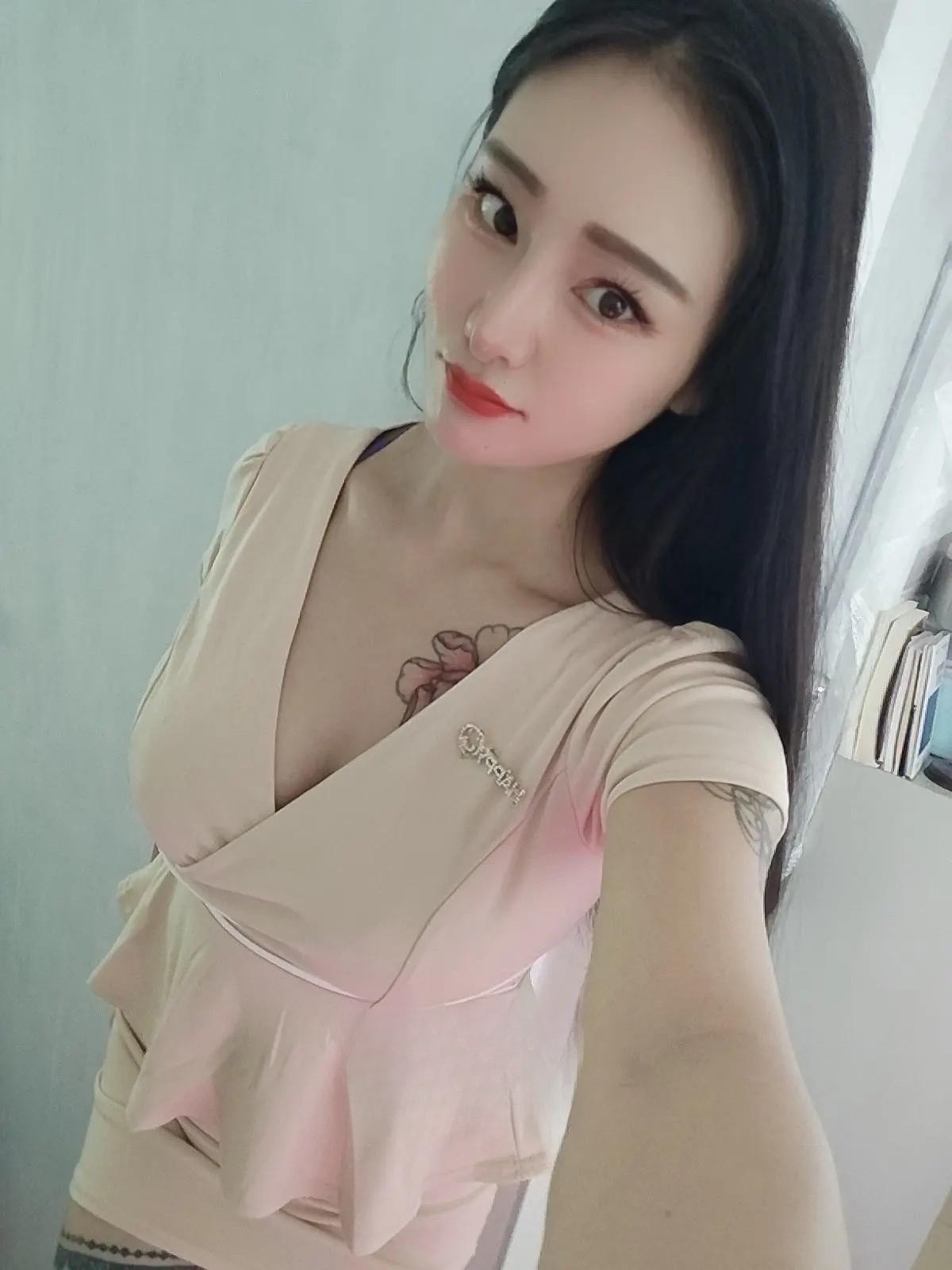 武昌小骚妹妹一个