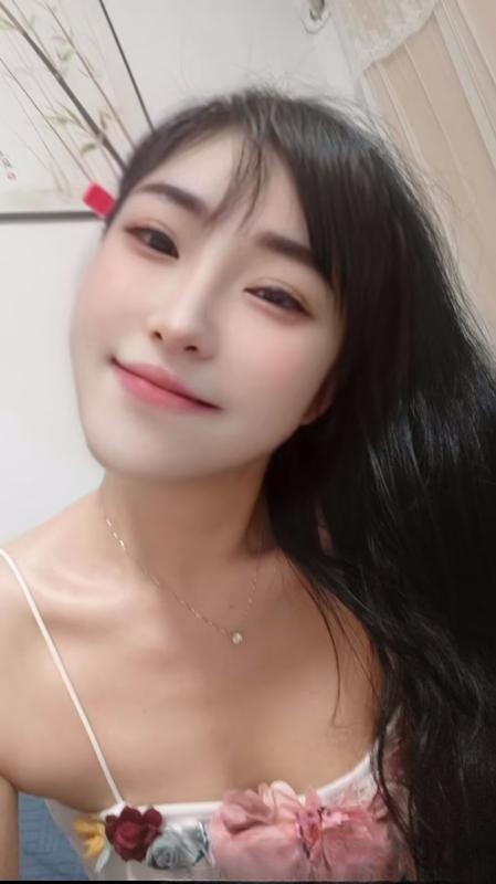 红岭北大胸东北姐姐
