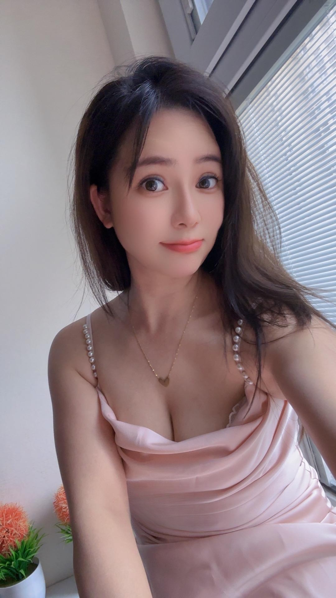 体验女友式嫩妹涵涵