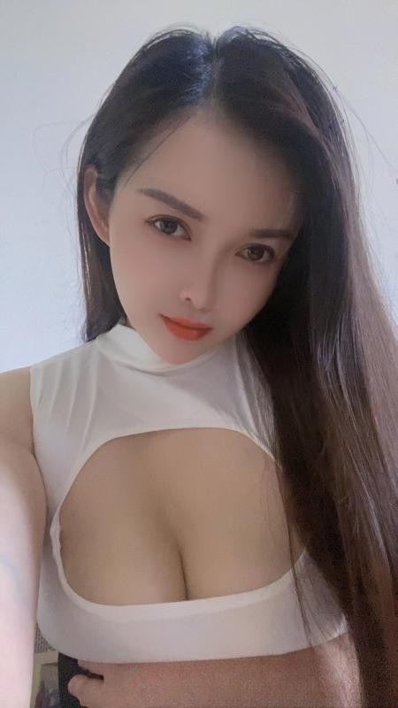 二刷妩媚大胸美娜