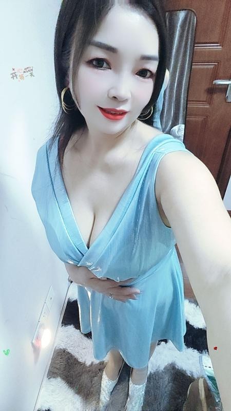 泄火荡妇小芳芳