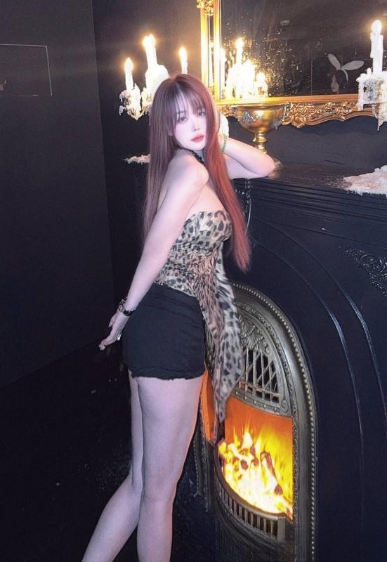 完美身材风骚老师