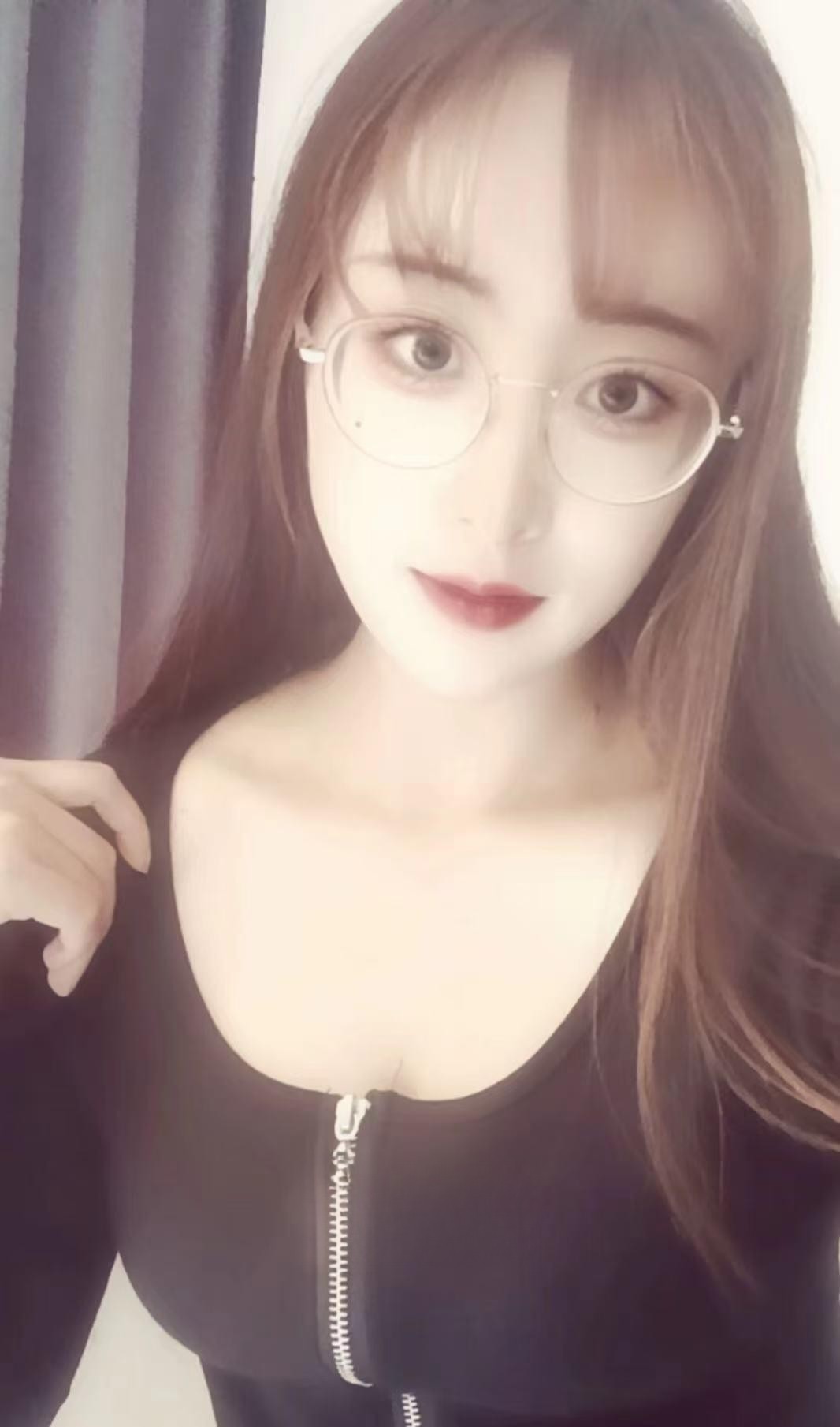桥西尤物颜值高自带莞式风情