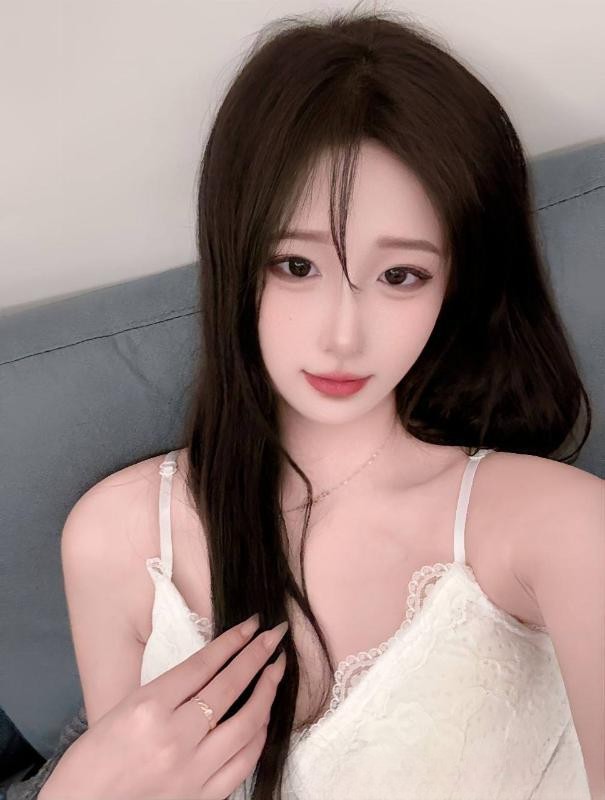 女友感天河小糯米