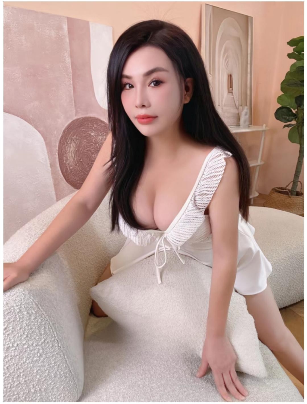 肤白貌美好身材受调教