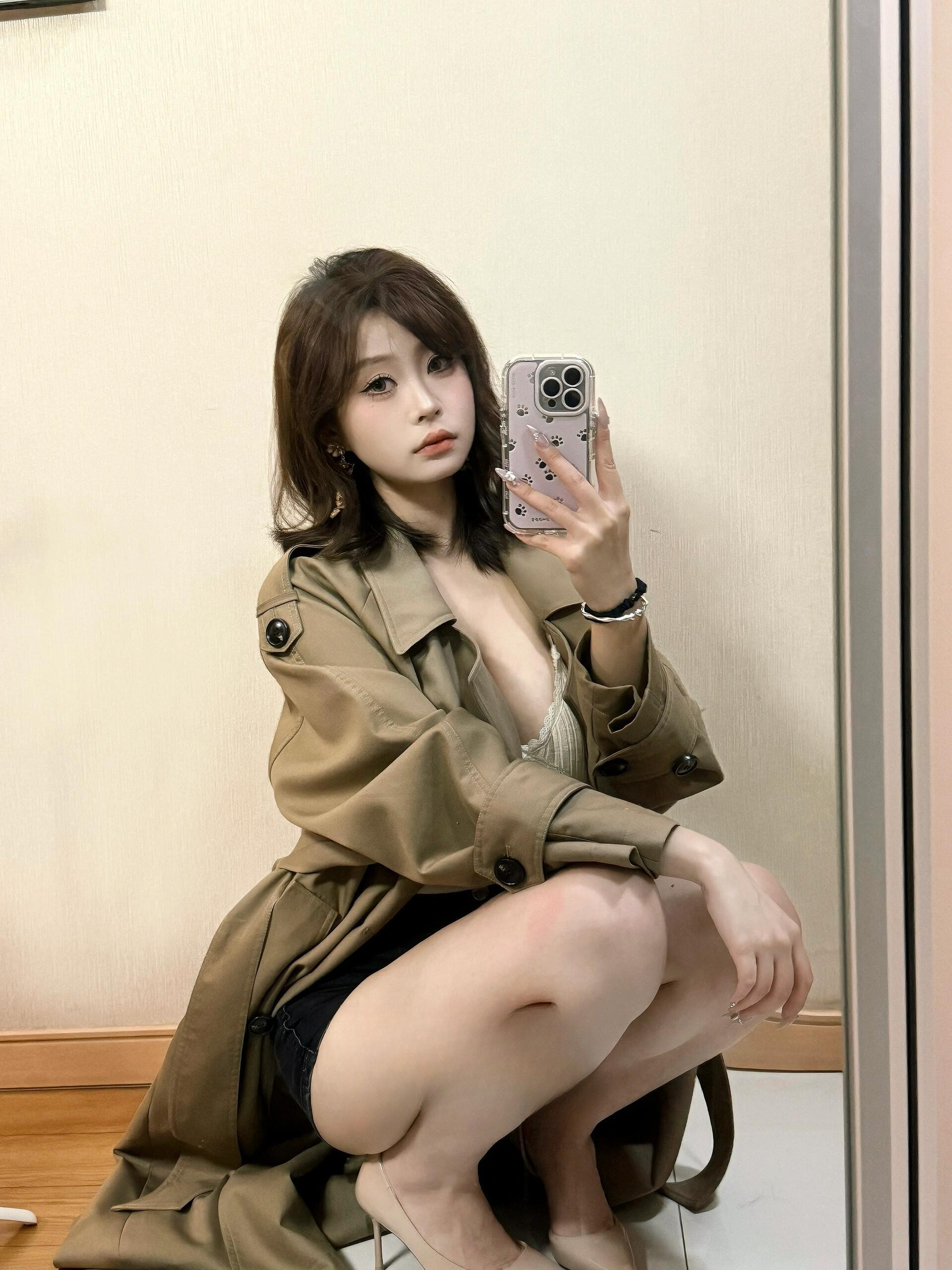 大胸妹子 水多