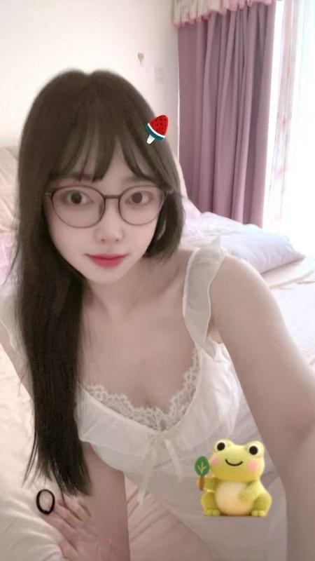 南山眼镜桃妹归来