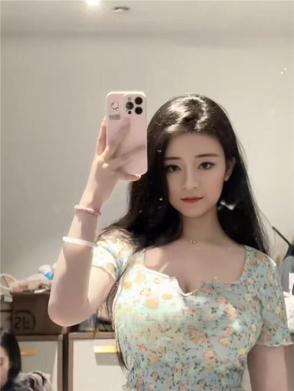 东湖性感身材颜值妹子
