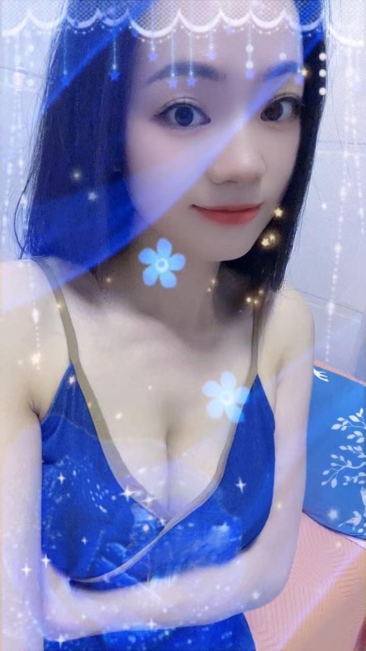 大胸翘臀少妇茉莉
