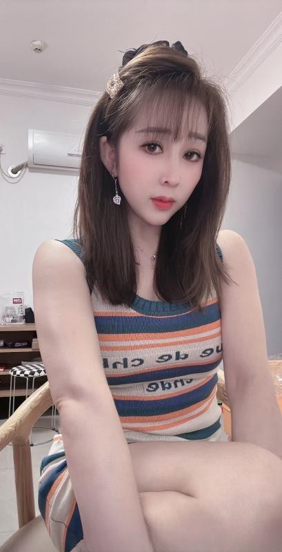 越秀轻熟邻家姐古丽