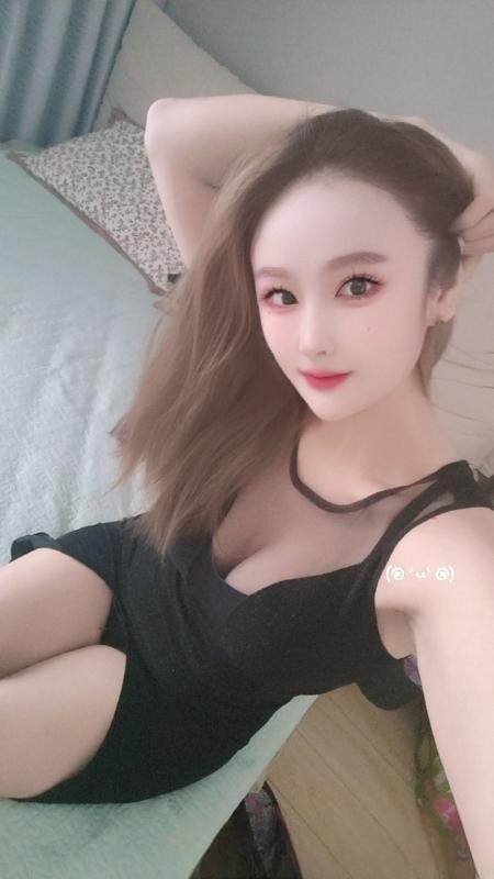 昆山丰臀服务系老师