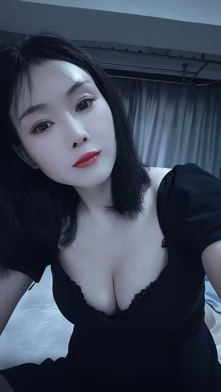 白嫩美乳嫩姝