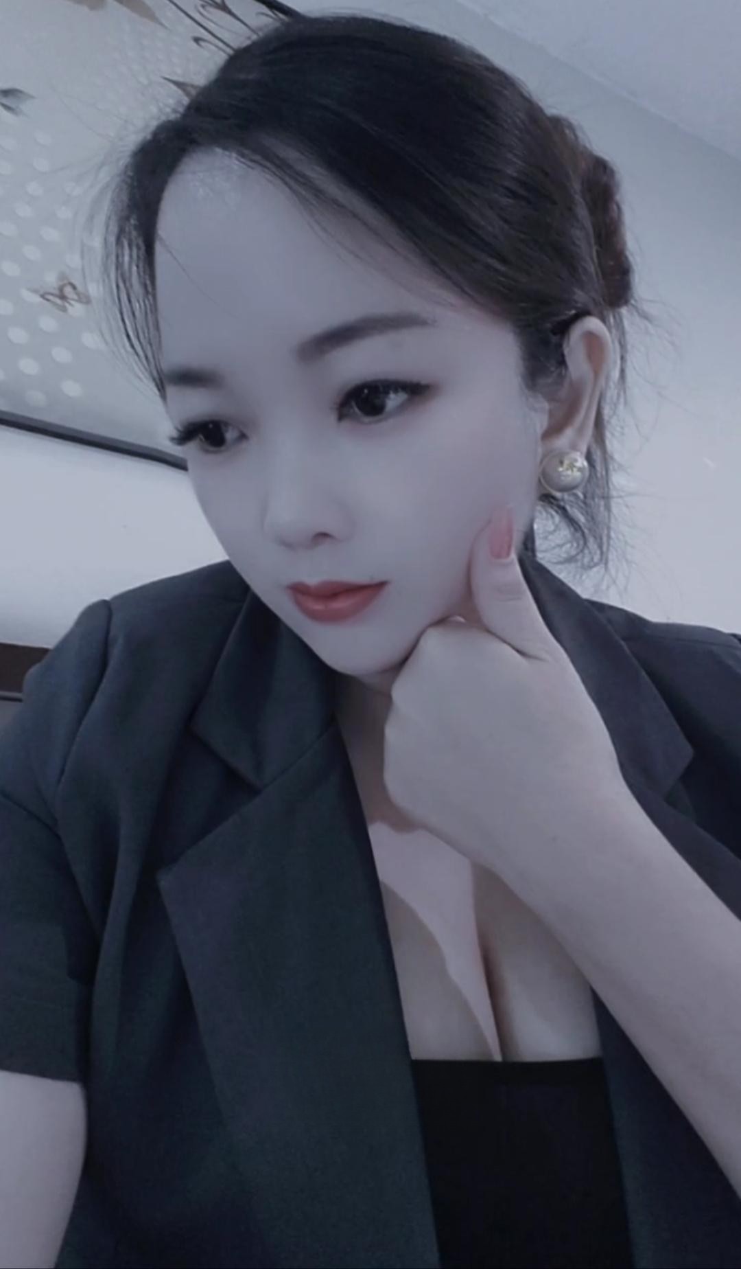 建邺区性感迷人老师