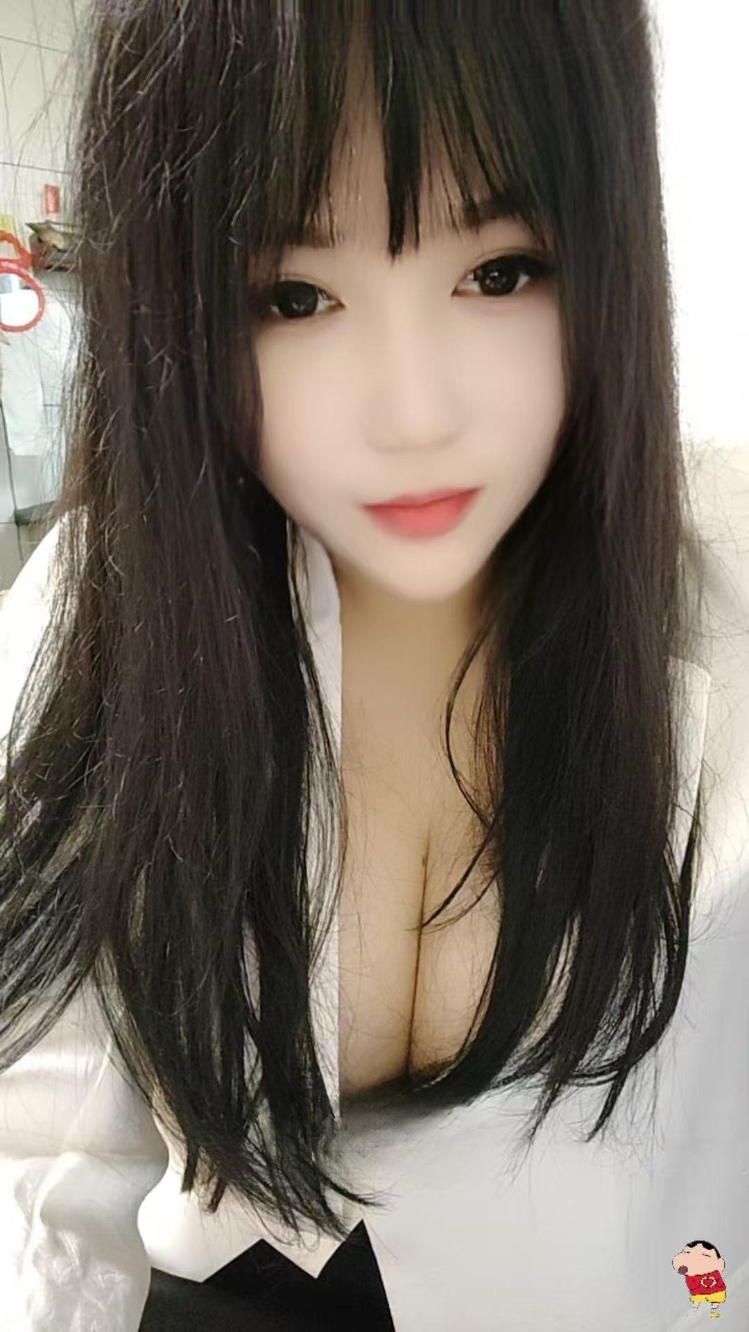 大胸美臀欲女型
