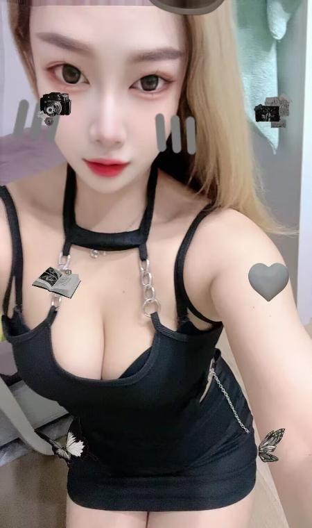 纯欲性感大奶骚货