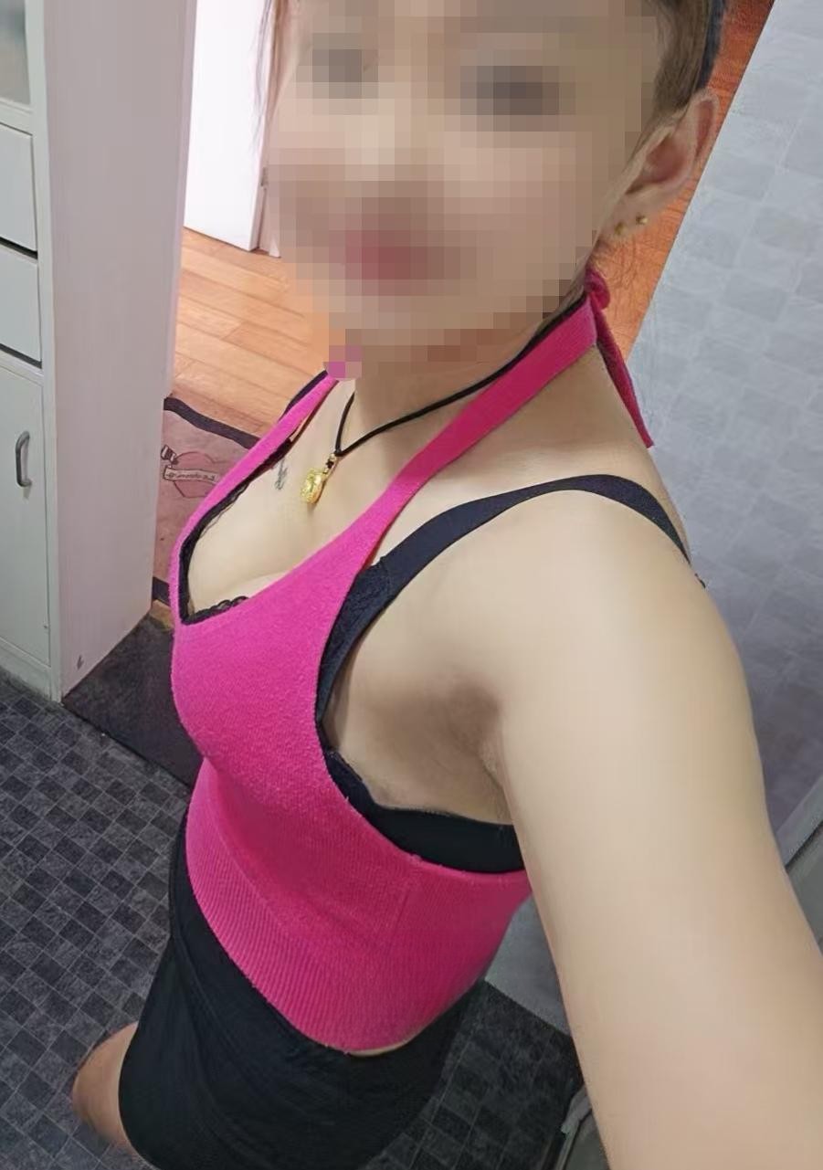 东北纹身少妇