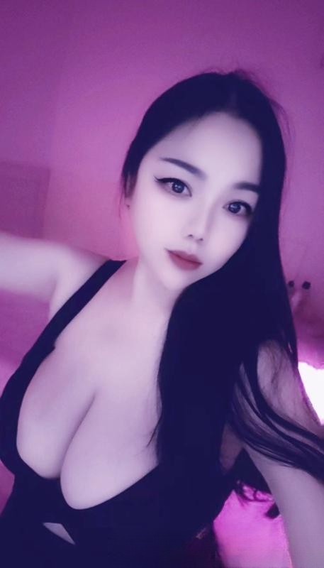洪山奶茶小姐姐