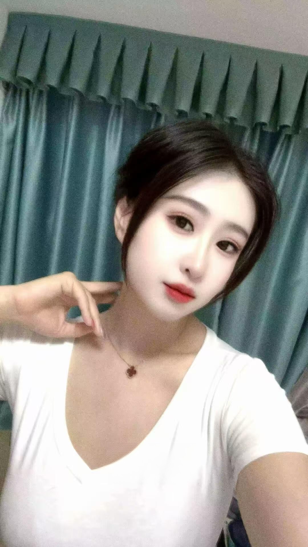 长腿大奶琪格格