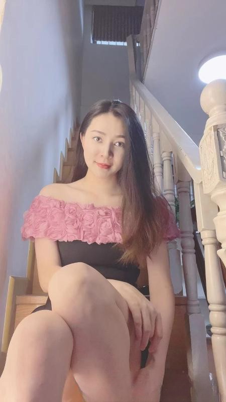 黑丝性感少妇小可乐