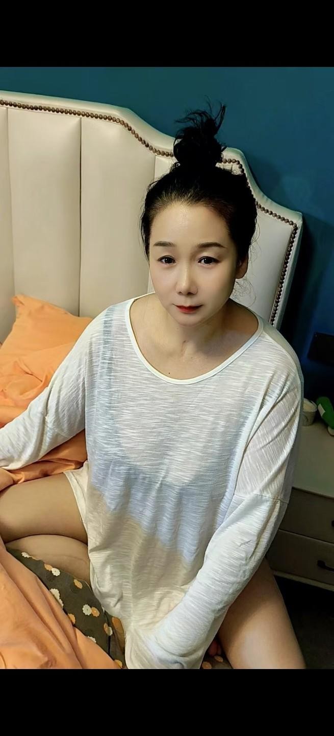 未来路大胸熟女