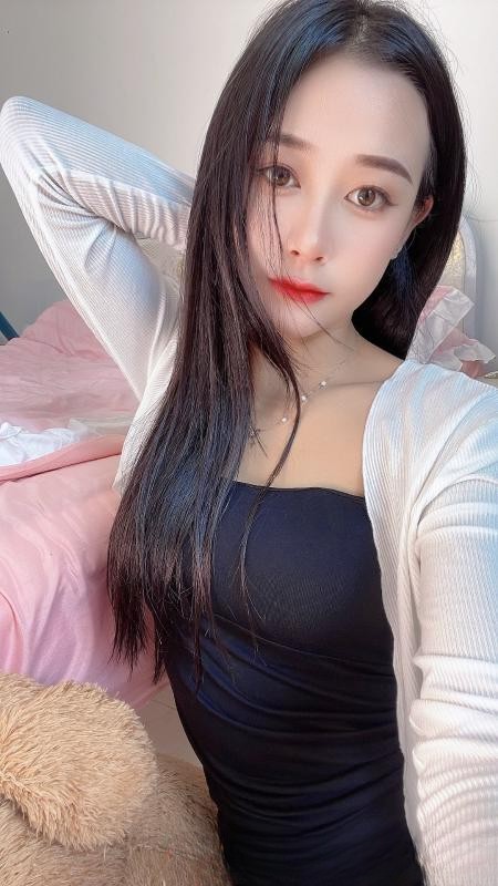 性感大长腿萱萱