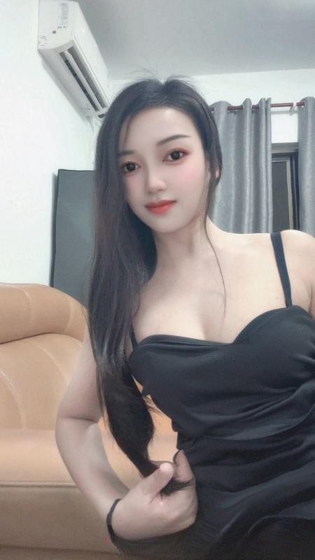 白云梅花园娇娇