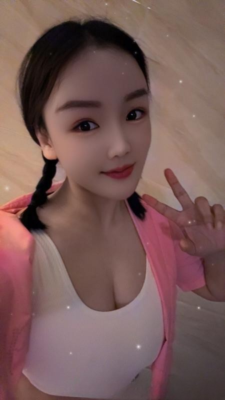女友感护士楚依