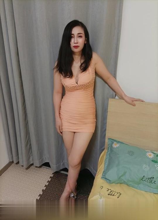 妹妹服务很棒身材火辣很刺激