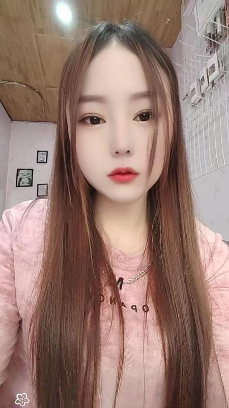反食多次的潮喷妹