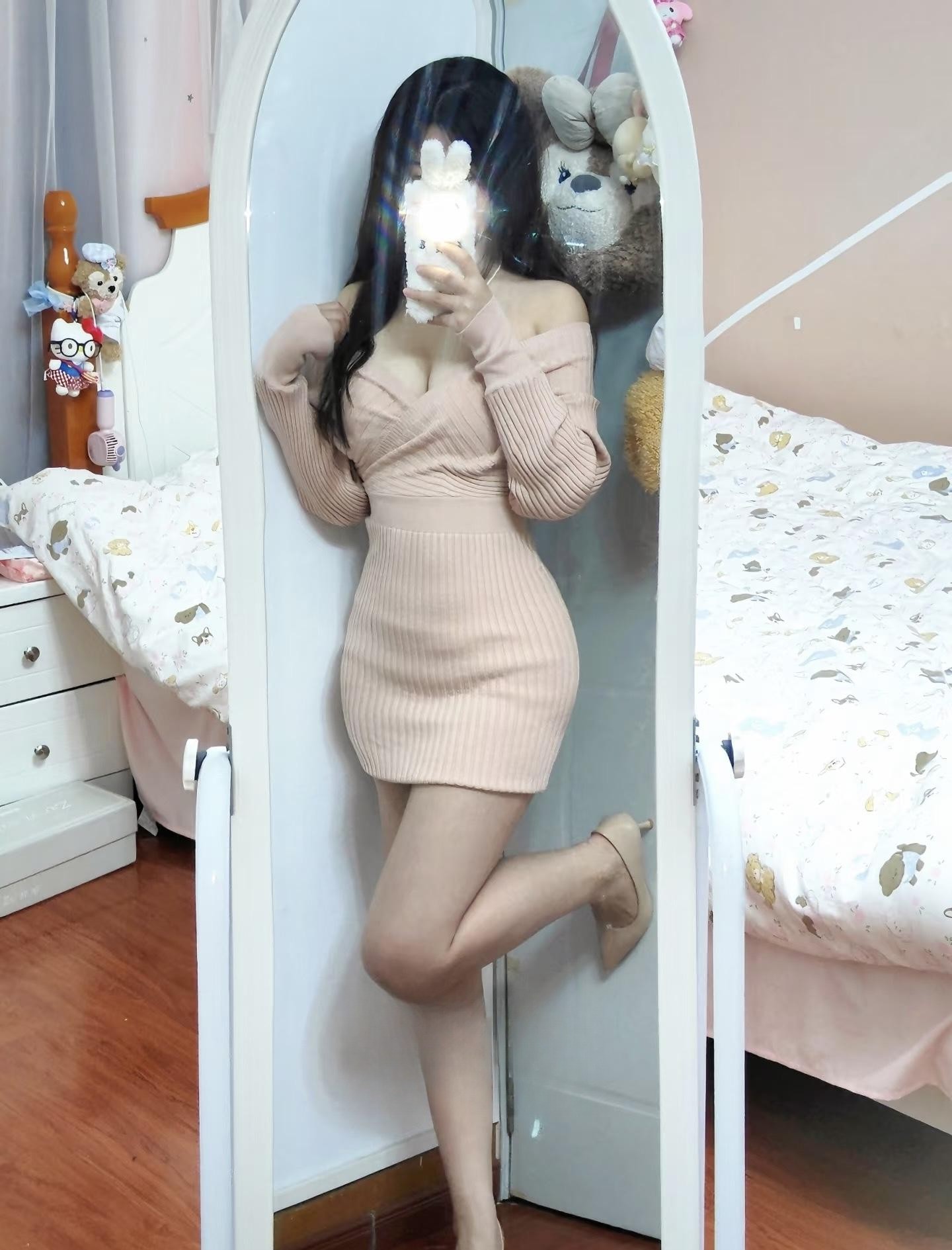 极品娇嫩妹主动活好