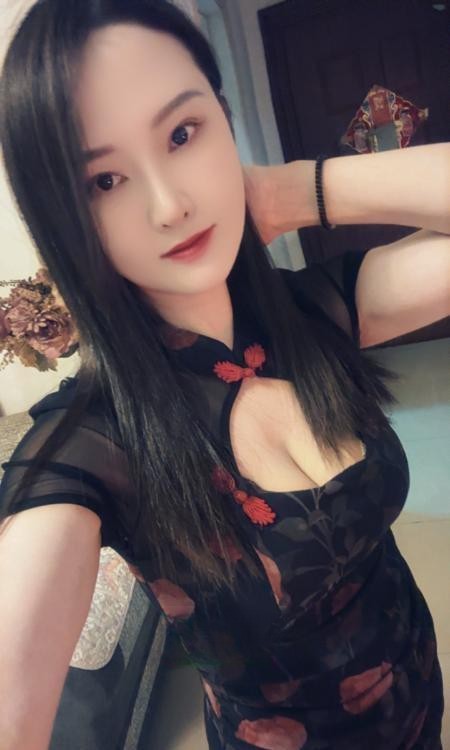 南山颜值在线性感妹妹