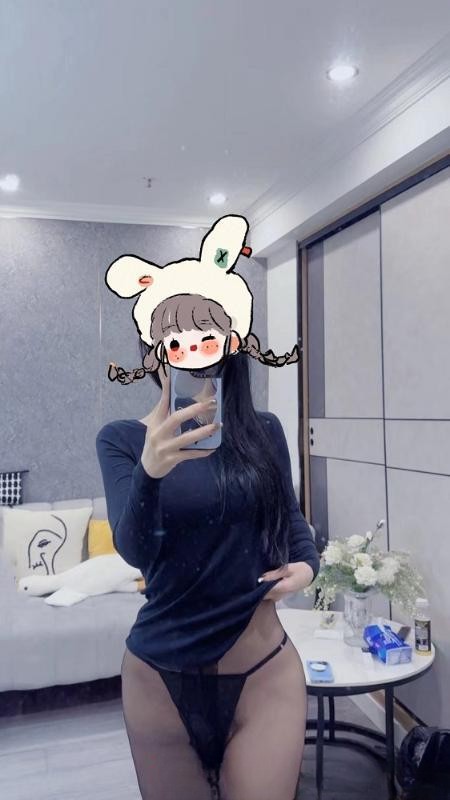 杨浦蜂腰美臀台妹