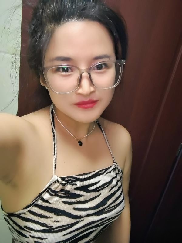 钟楼服务系御姐