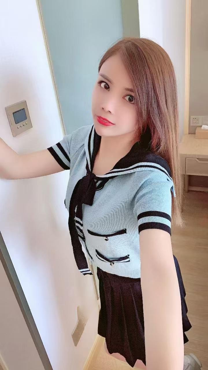 服务系女友苏小晓