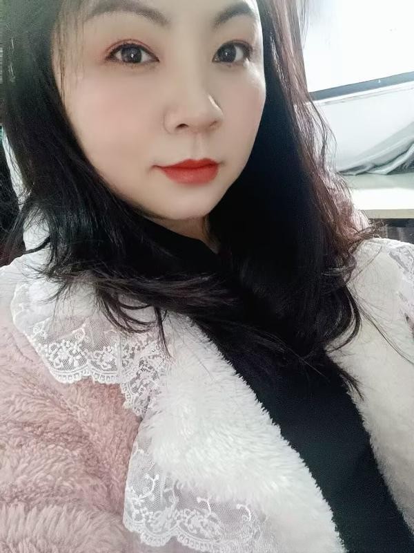 春城家园熟妇