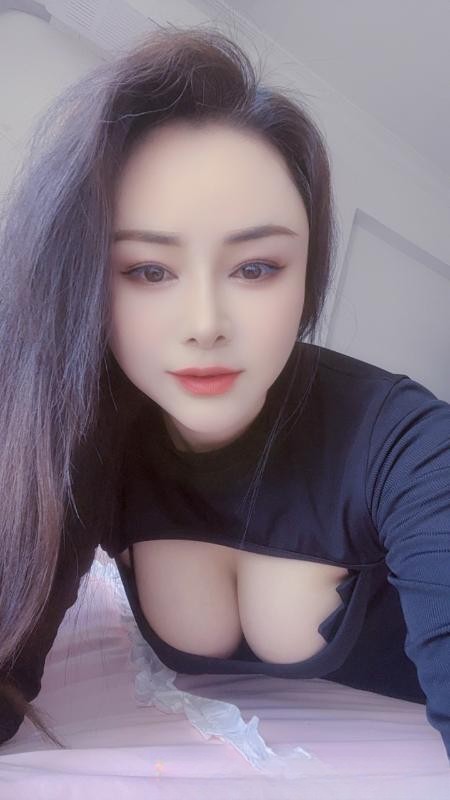 天河奶子又大又白