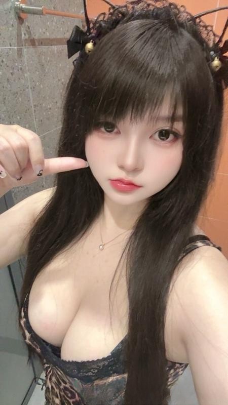 龙岗大胸妹妹