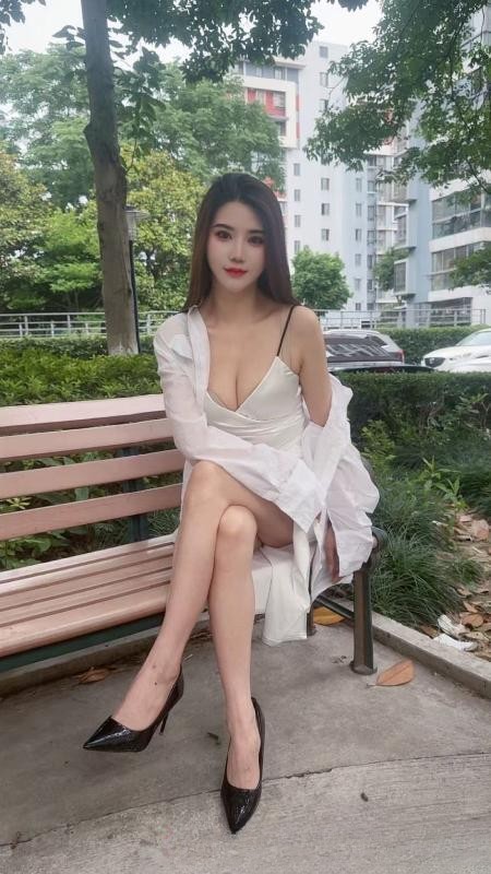 闵行好看小美女