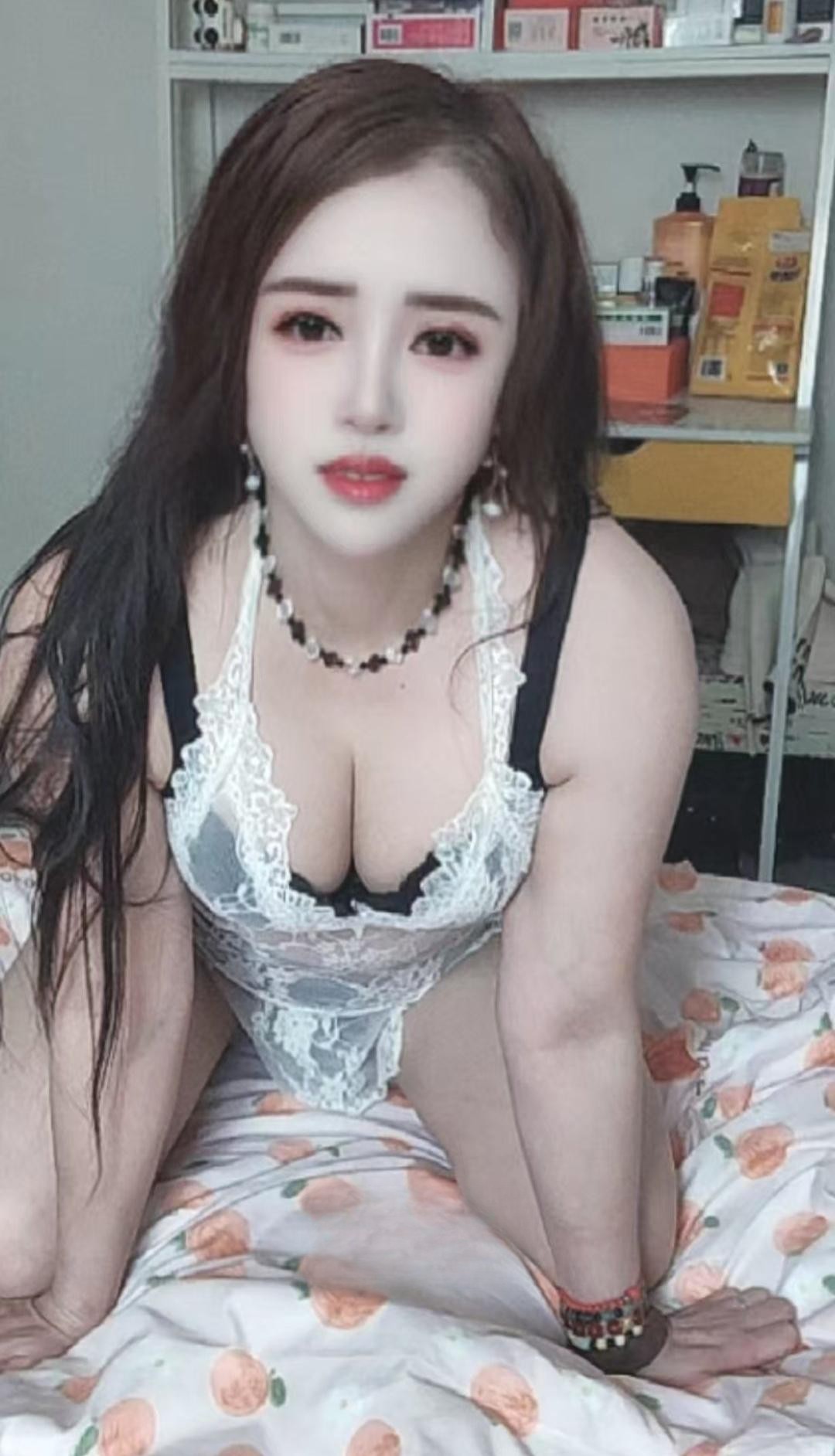 江宁丰满热辣少妇