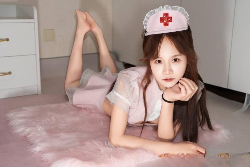 虹口制服诱惑小花儿