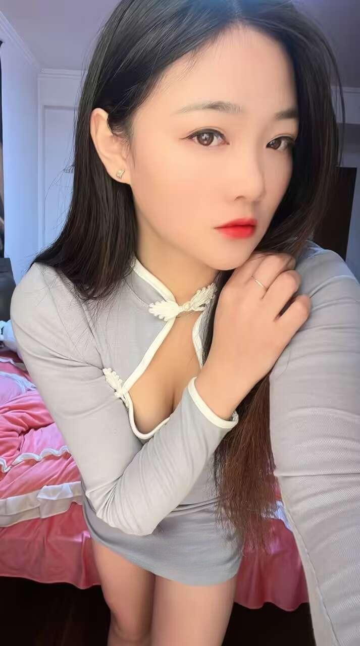 禅城清纯白嫩软妹