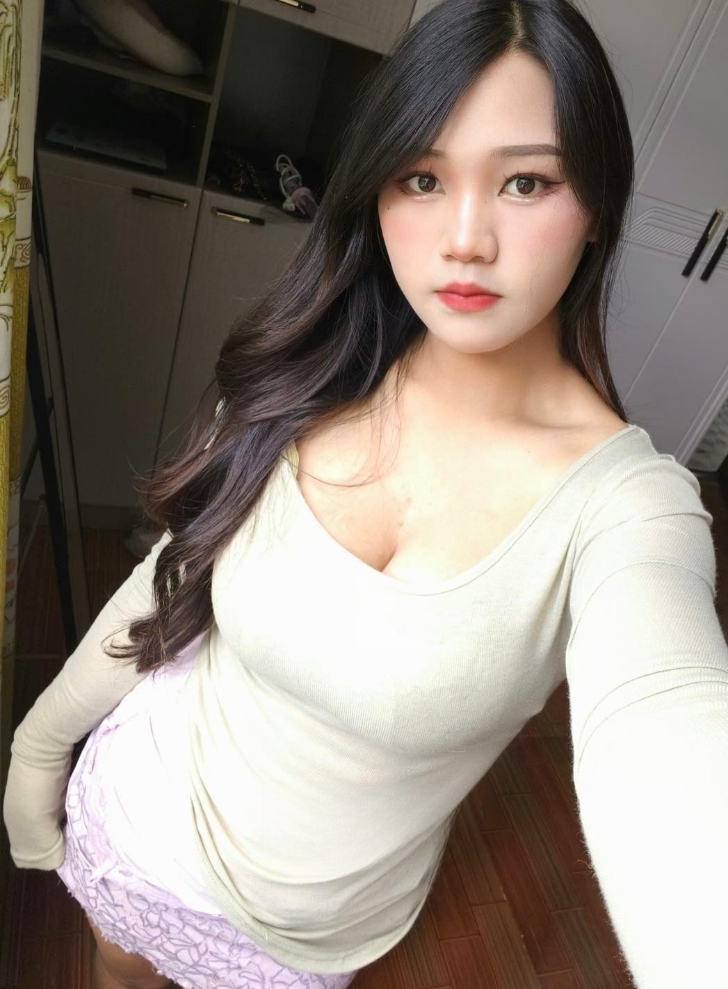 自聊自做丰满多水妹子
