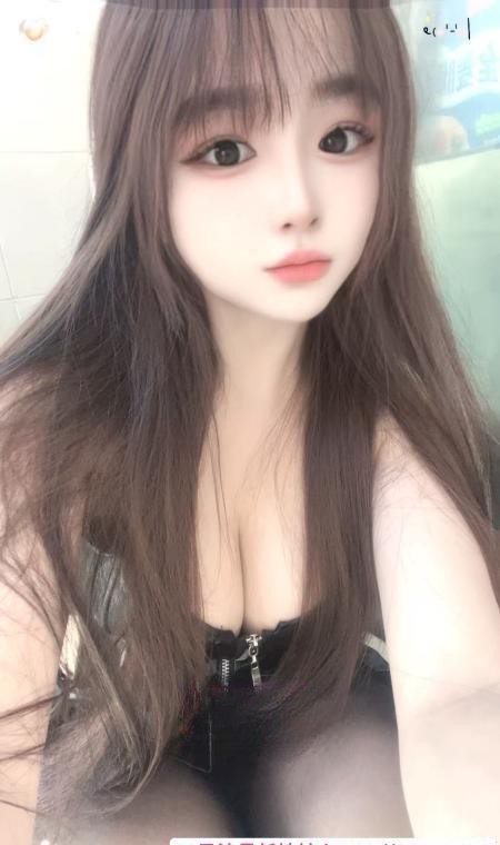黑丝尤物蕾蕾