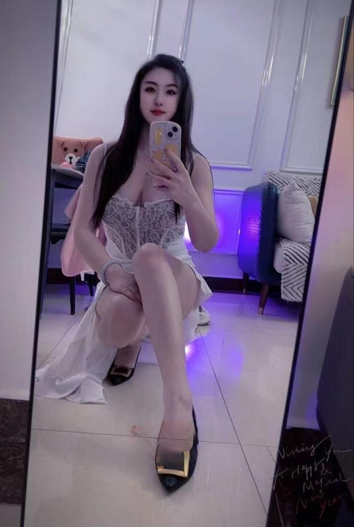 迷人身躯瑜伽老师