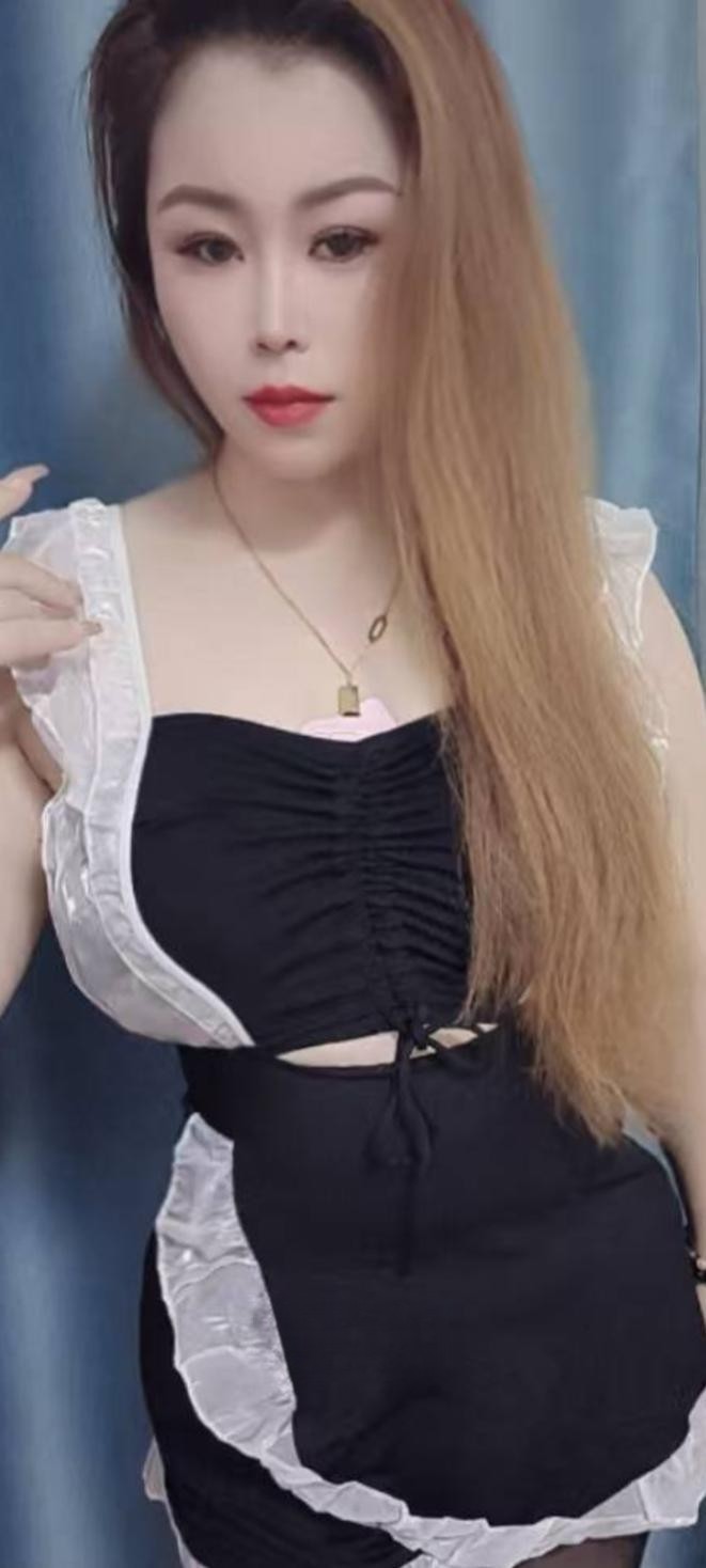 潘家园大胸少妇
