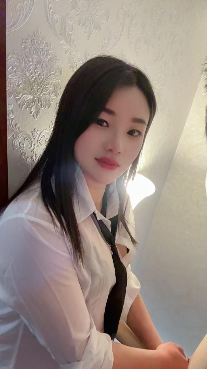 毒龙女王欣欣